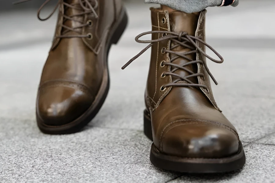 Cowhide Motorcycle Brogue Boots
